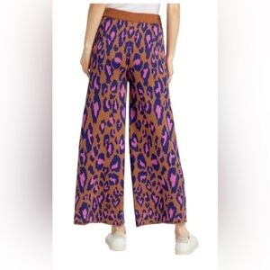 Farm Rio Caramel Pop Sweater Pants